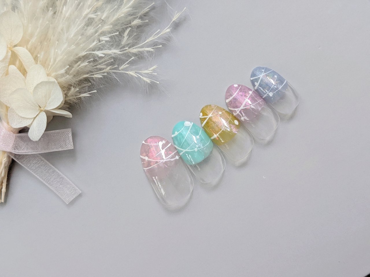 Y.nailのパステルカラーネイルチップ